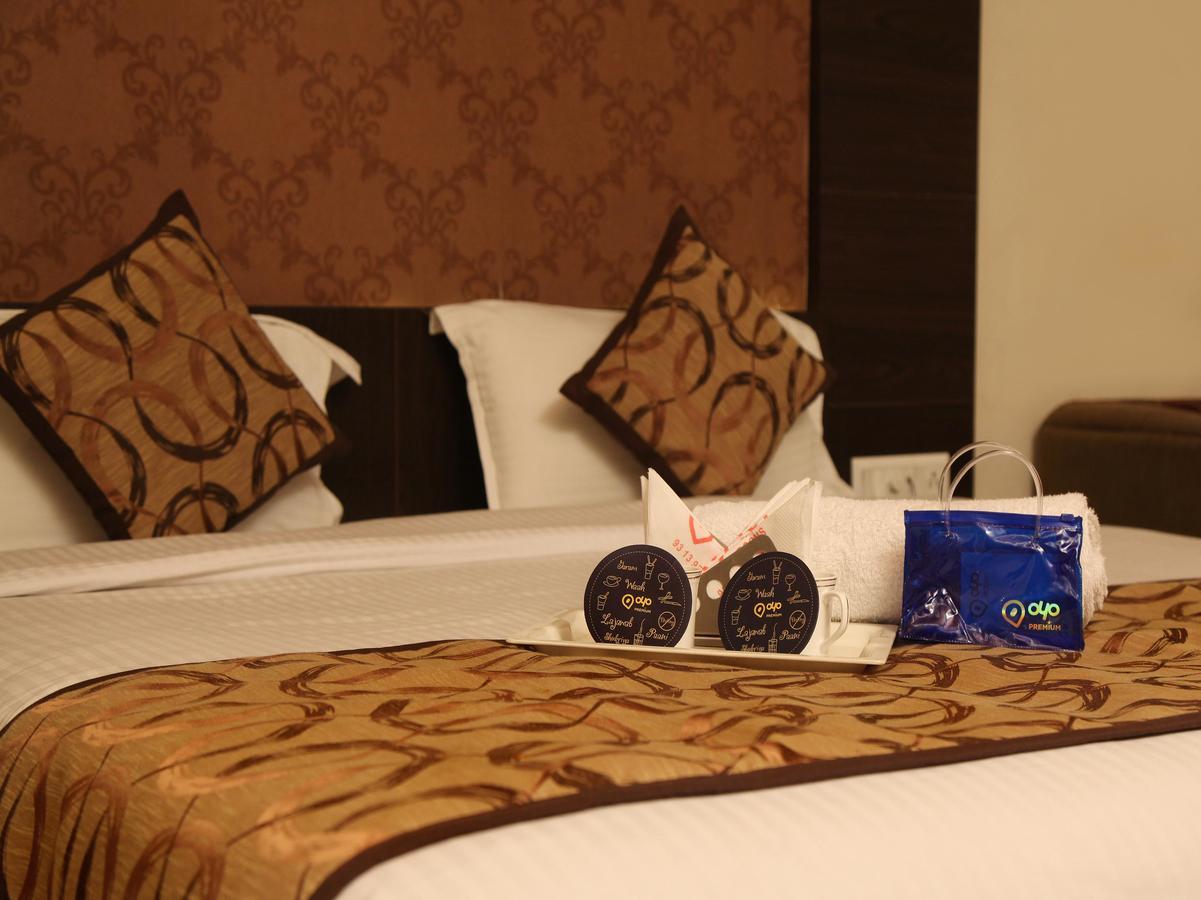Oyo 905 Galaxy View Hotel Prayagraj Exterior photo